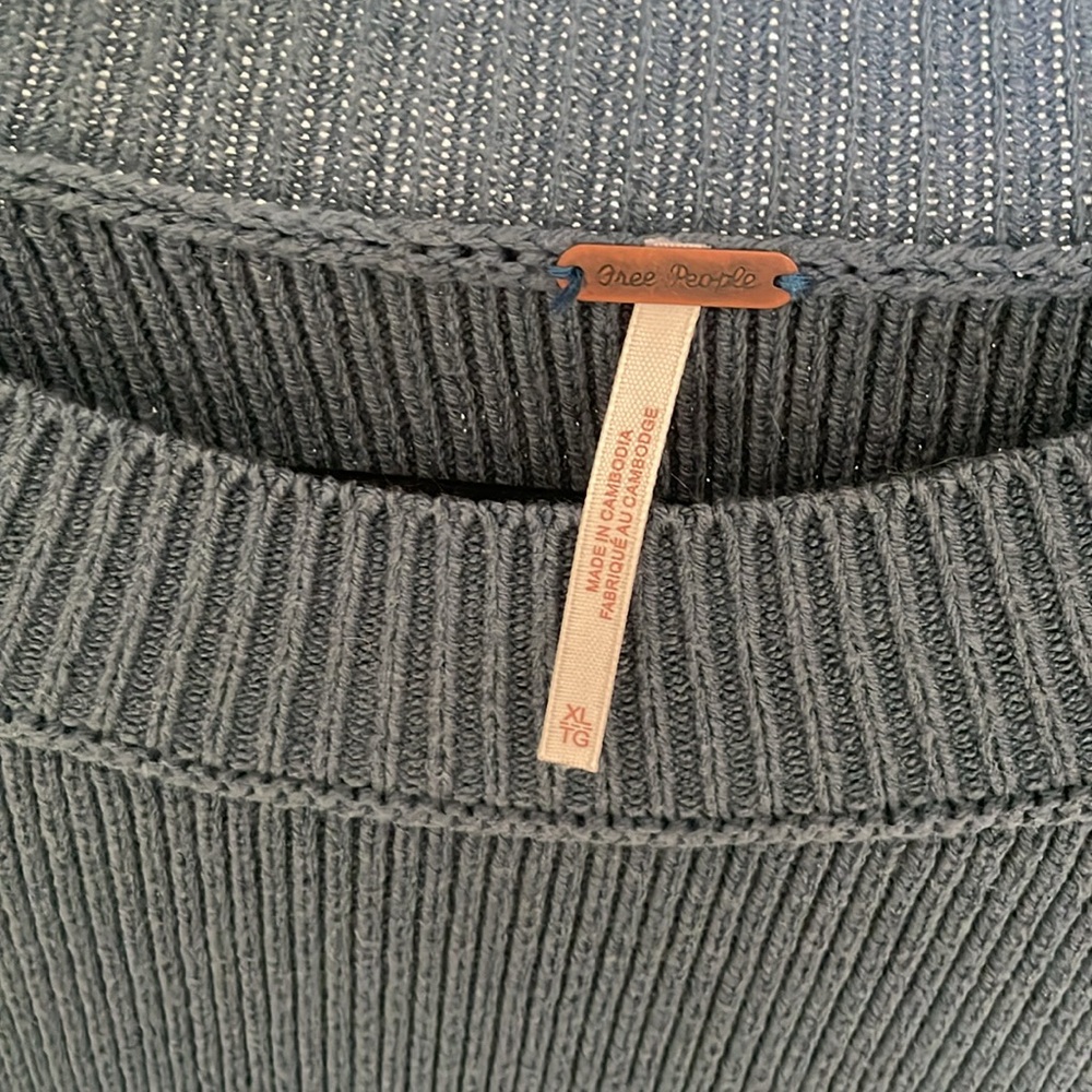 Free people sweater - Picture 3 of 3